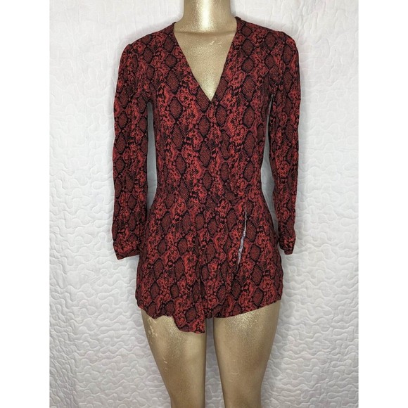 Blue Life Planet Red Jelena Romper - Picture 6 of 10